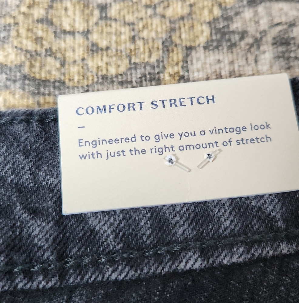 Women's High-Rise 90's Straight Jeans - Universal Thread Black Wash 20 - Picture 10 of 16
